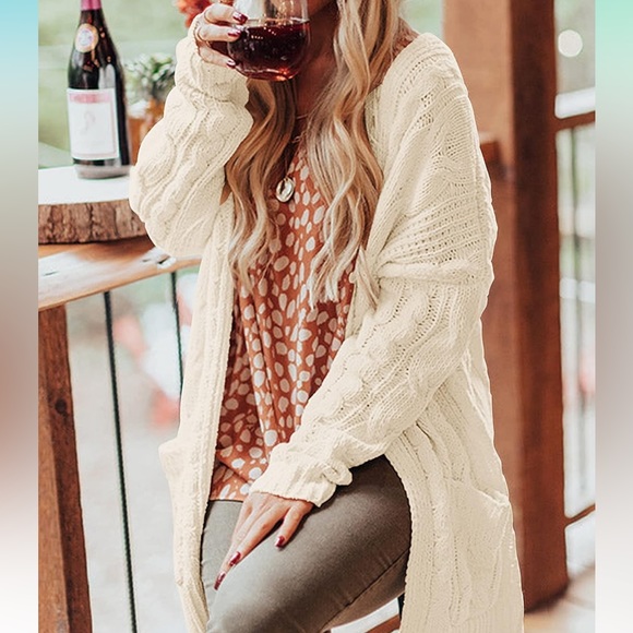 Soft Solid Color Slouchy Knitted Relaxed Fit Cardigan - Picture 2 of 4